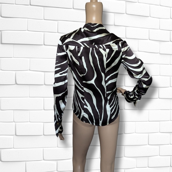 Vintage Cache Silk Blouse Black & White Zebra Print Gold Snaps Bell Cuffs Size S - Picture 4 of 9